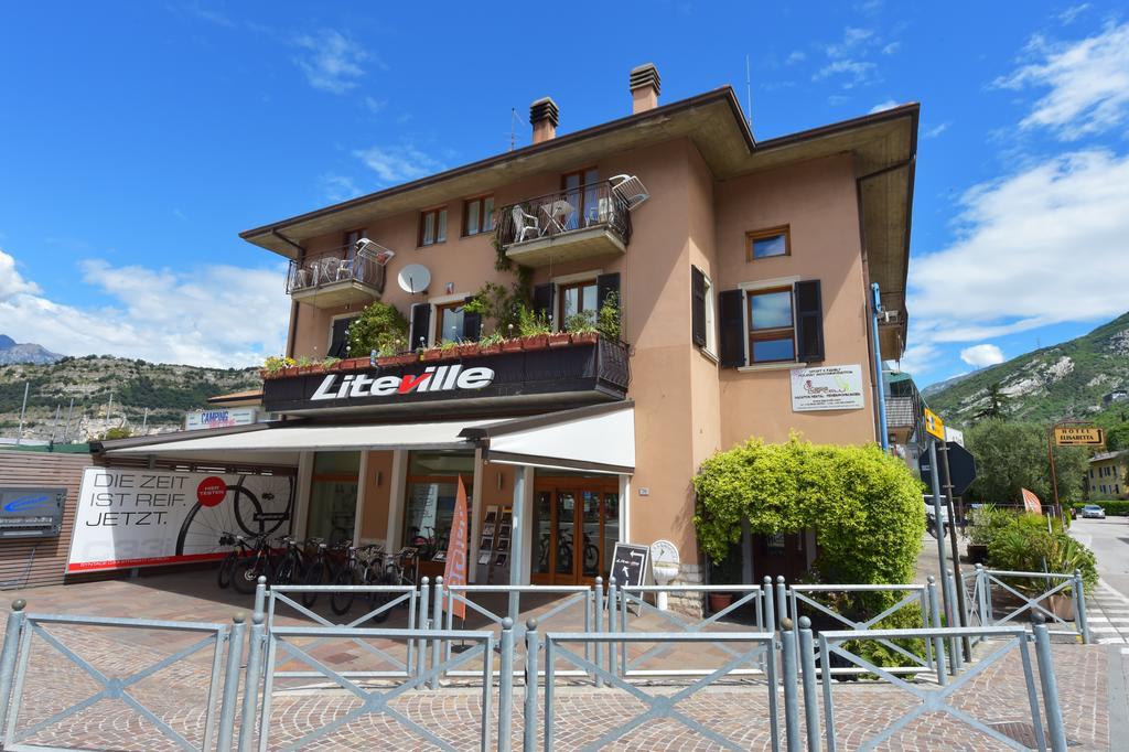 Casa Barcelli Sport & Family Apartments Torbole Sul Garda Dış mekan fotoğraf