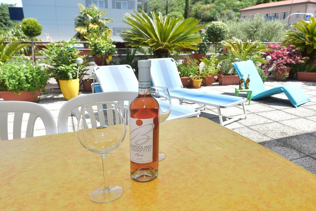 Casa Barcelli Sport & Family Apartments Torbole Sul Garda Dış mekan fotoğraf